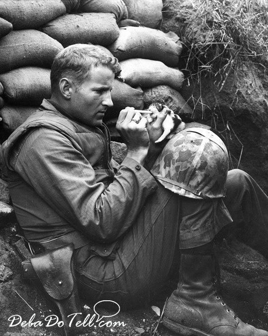 vintage-soldiers-and-kitties-2-DebaDoTell-Deborah-Reed